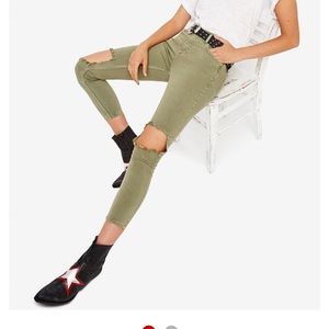 Free people busted knee skinny jeans